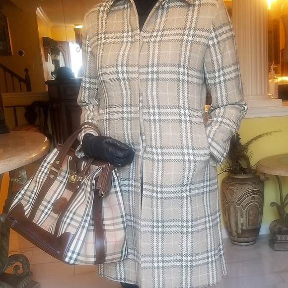 Burberry holloway check coat - Picture 1 of 16
